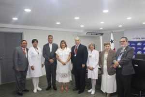 Lotería Nacional de Beneficencia apoya al HST