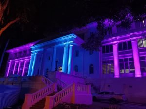 HST se Viste de Rosa y Celeste en Octubre