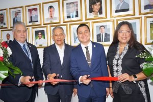 Inauguran Galería de Presidentes de la AMRIEHST