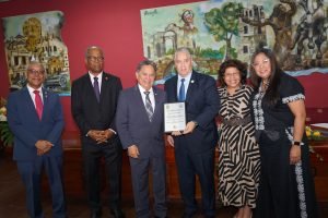 HST Recibe Reconocimiento